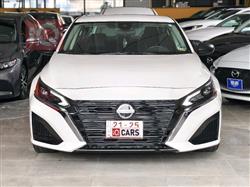 نيسان ألتيما